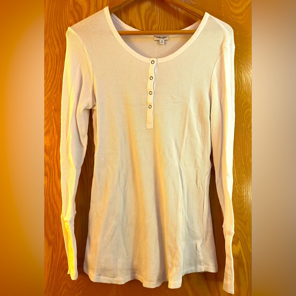 White XL long sleeved Splendid Forever Henley barely worn